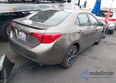 2018 Toyota Corolla Se из США, поврежденный, VIN 5YFBURHE4JP768766